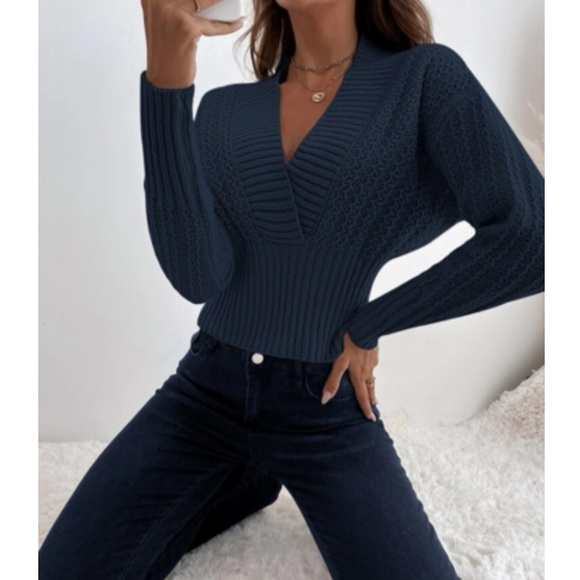 Cozy V neck wrap sweater - Picture 13 of 15